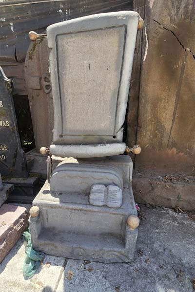 Vertical Scroll Grave Marker