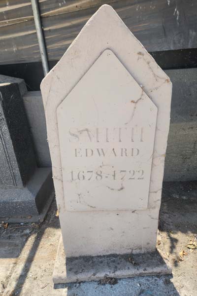 Edward Smith Gravestone