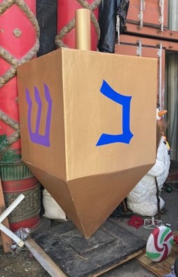 Dreidel Large