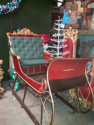 Sleigh: #116 Red/GreenWood