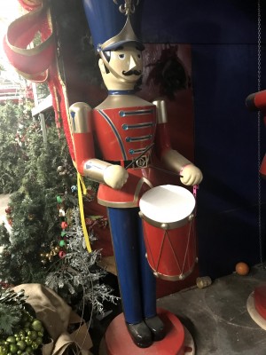 Soldier: 9ft Tall With drum