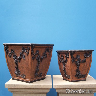 1 New Urns2