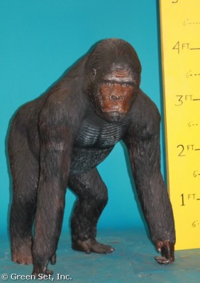 Gorilla Statue