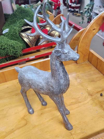 Reindeer, hammered texture, 16