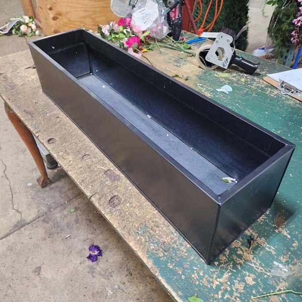 Rectangular metal planters