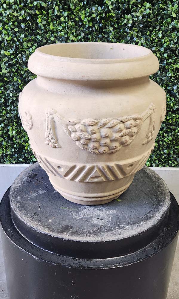 Fruit Urn 13w x 14h