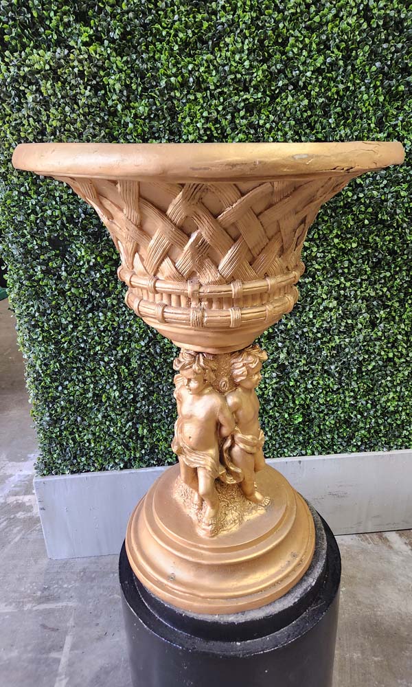 Charrob Urn 24w x 31h